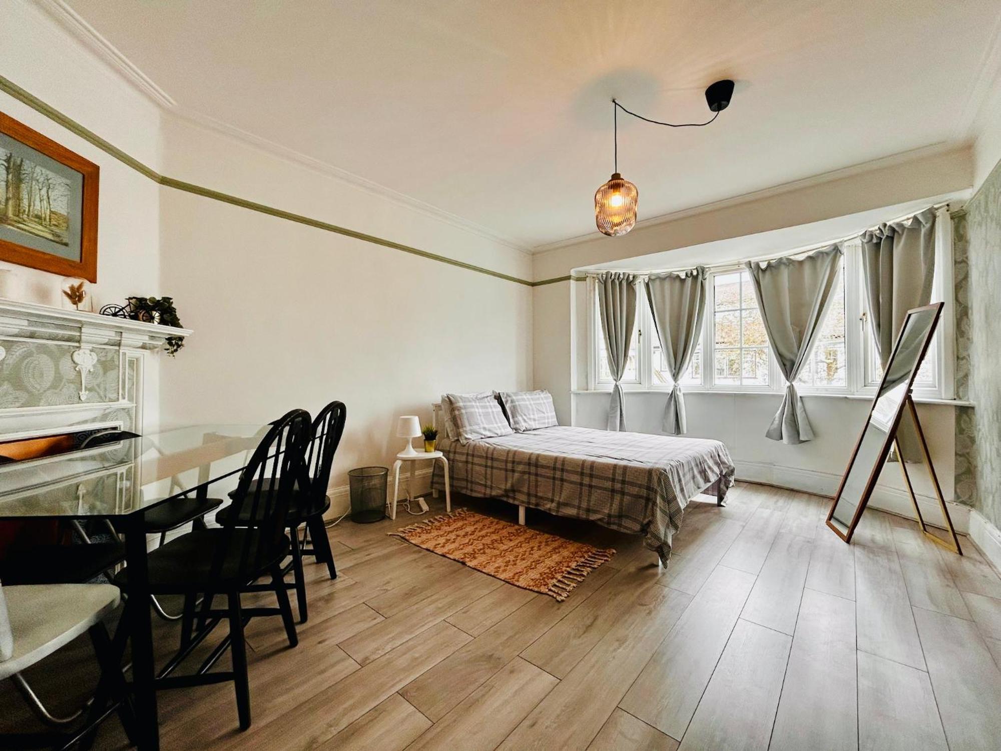 Rest Boutique Golders Green Londyn Zewnętrze zdjęcie